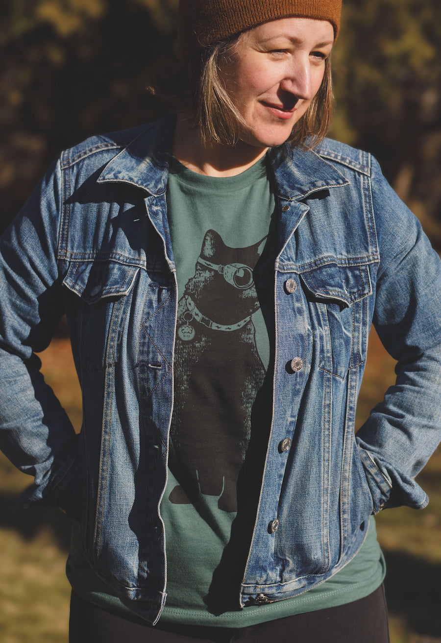 Bits the Cat - Women's Graphic Tee