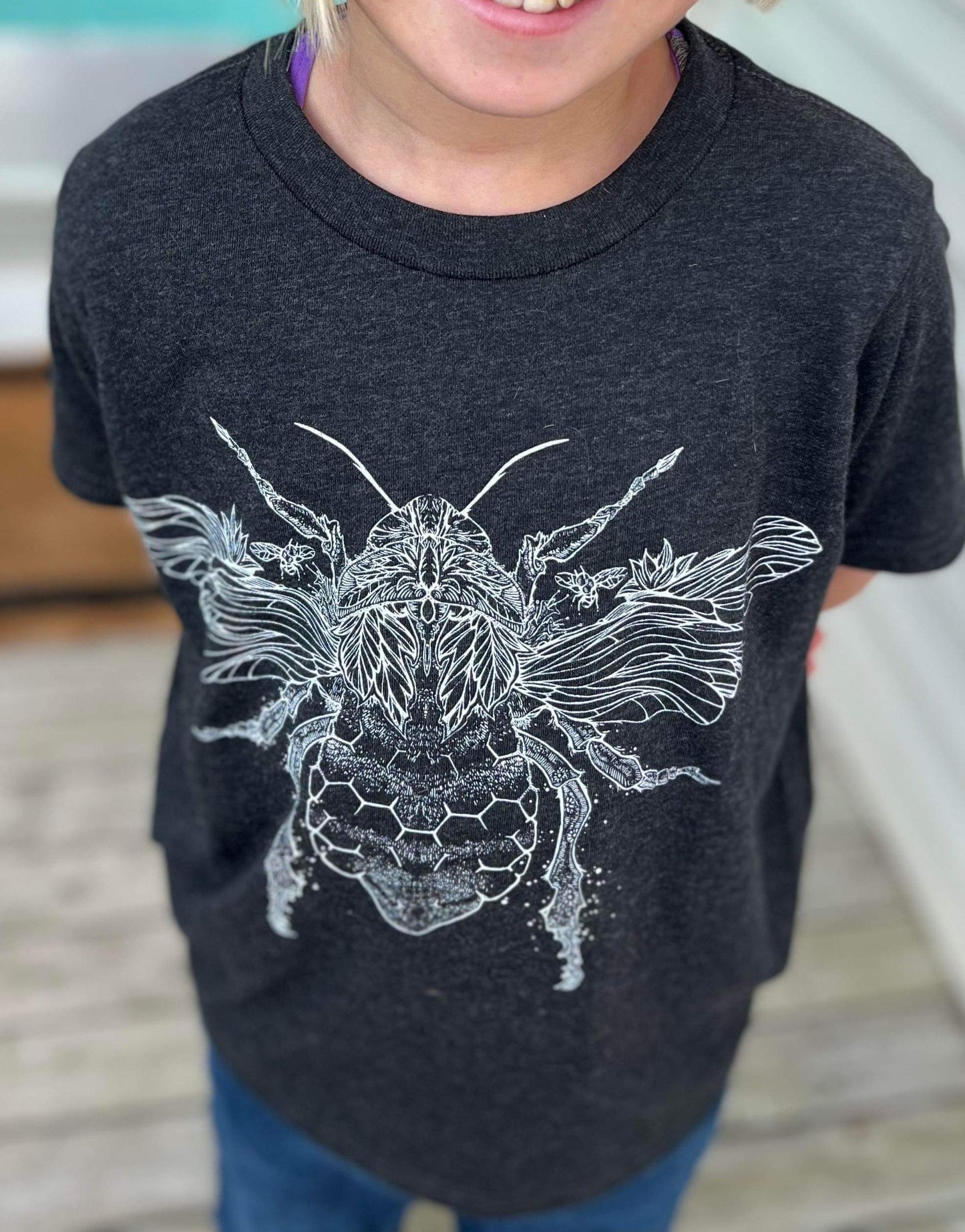 Bee - Kids Graphic Tee Shirt