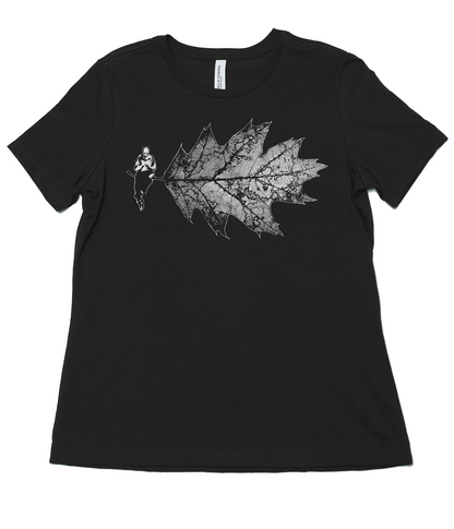 The Reader - Lightweight Women's Signature Tee
