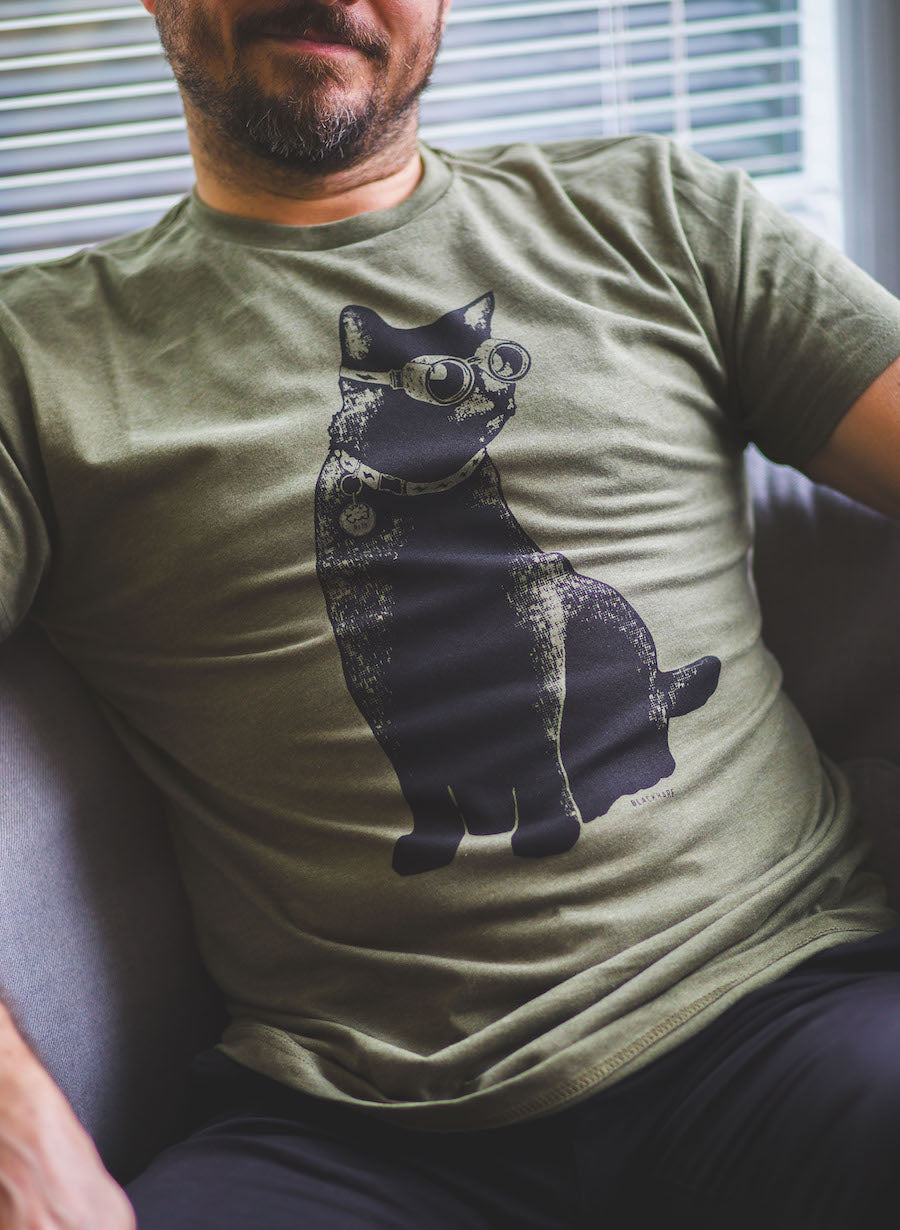 Bits the Cat - Lightweight CVC Signature Tee