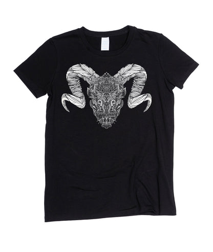 Crâne de bélier - T-shirt ajusté pour femme. 🍁