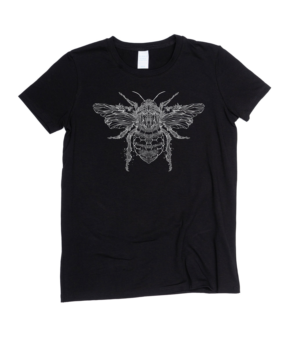 Bee - Made in Canada Midweight Women's Fit Tee 🍁