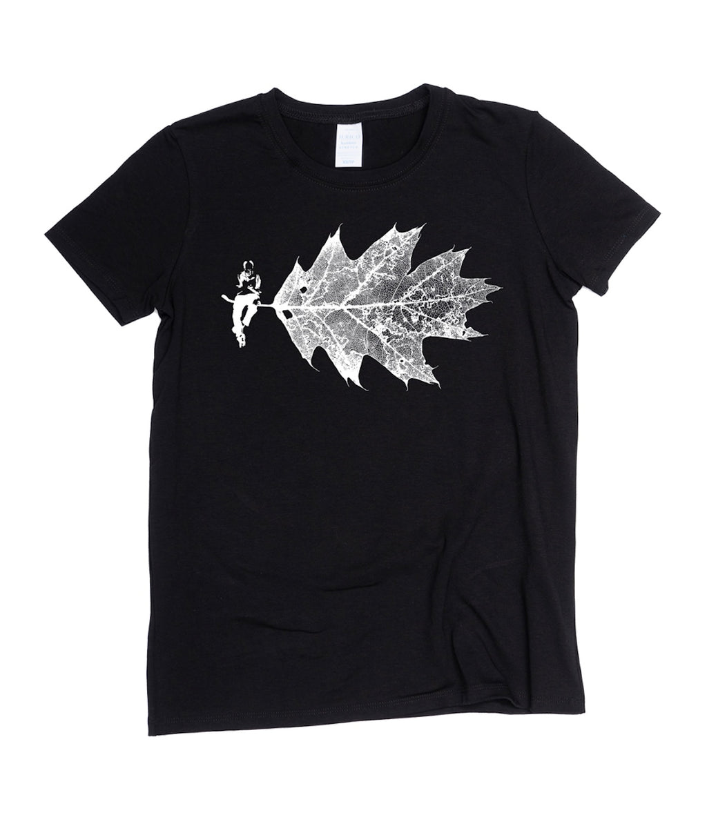 The Reader - Made in Canada Midweight Women's Fit Tee 🍁