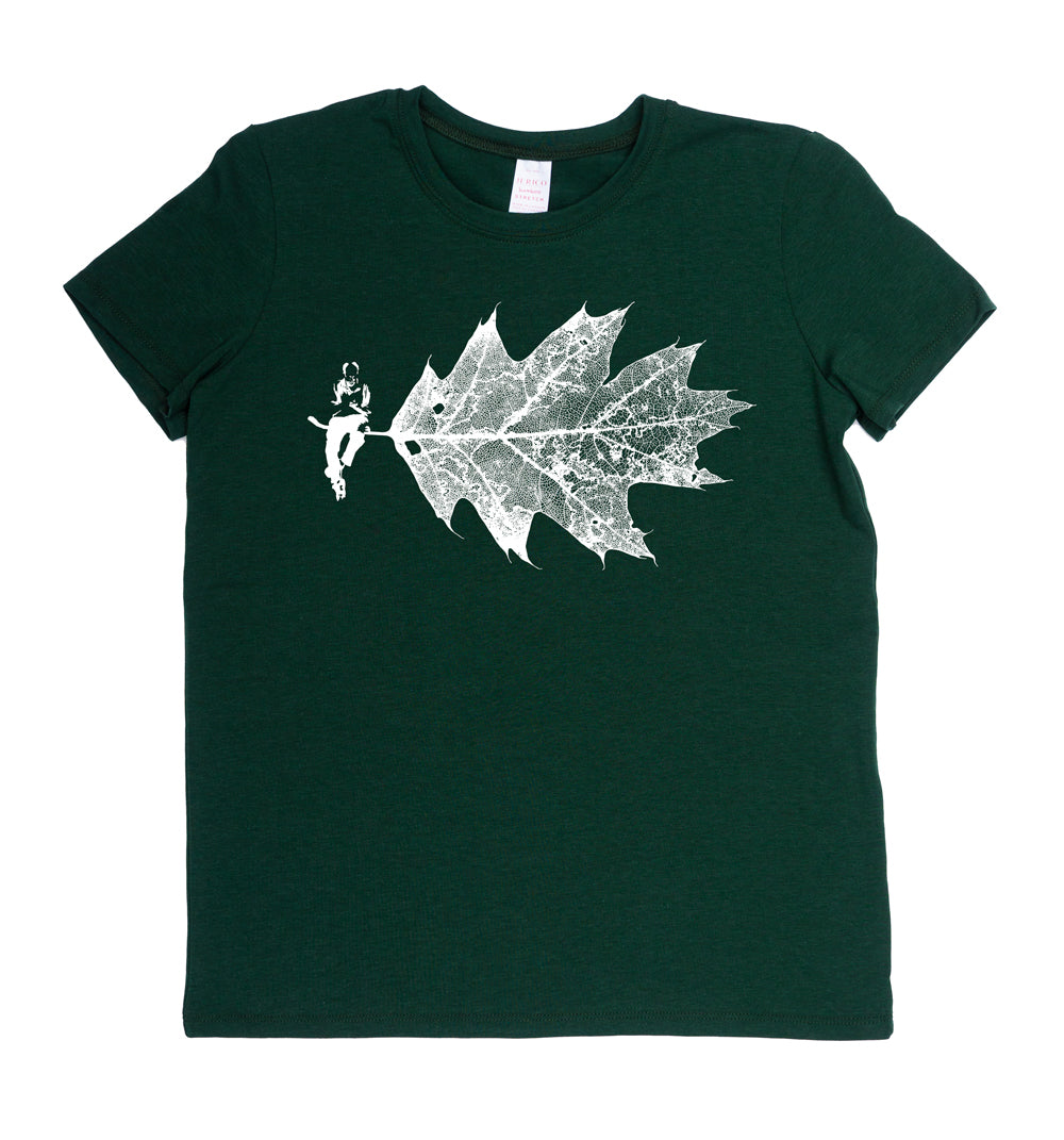 The Reader - Made in Canada Midweight Women's Fit Tee 🍁
