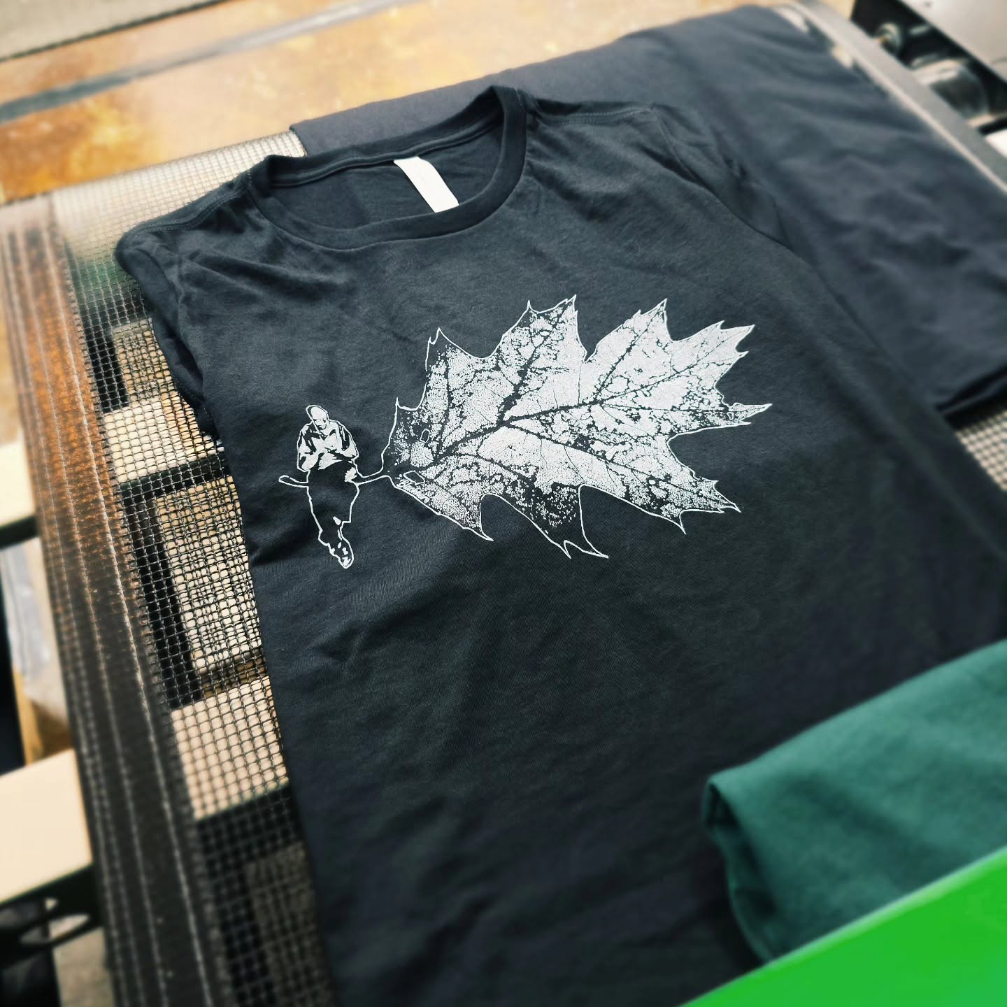 "The Reader" Made in Canada Midweight Tee 🍁