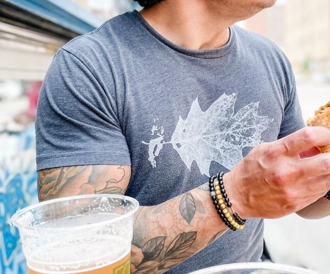 The Reader - Lightweight Signature Tee
