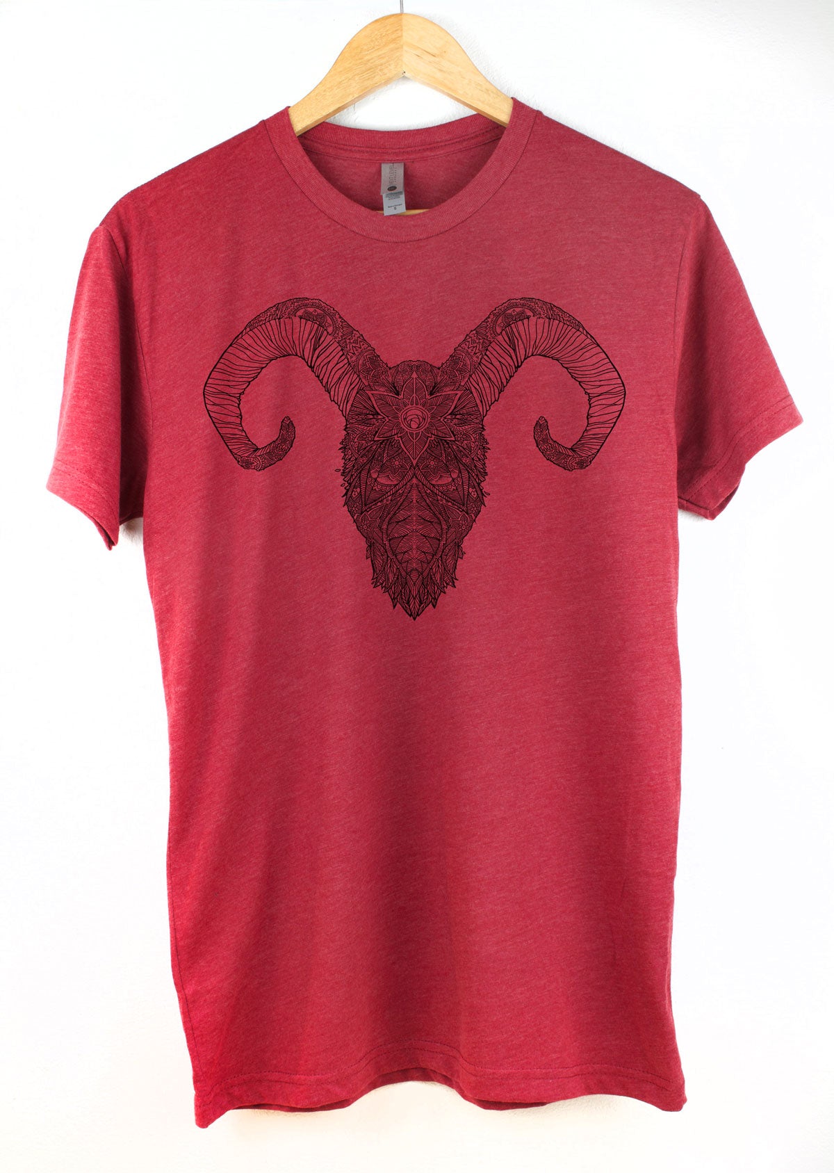 Ram Skull Illustration Western Art Unisex T-Shirt - Sandilake Clothing